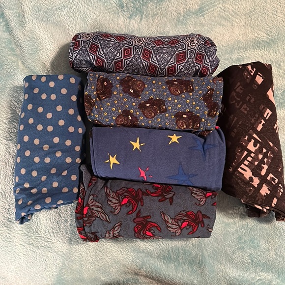 OS Lularoe Legging bundle - Picture 1 of 7